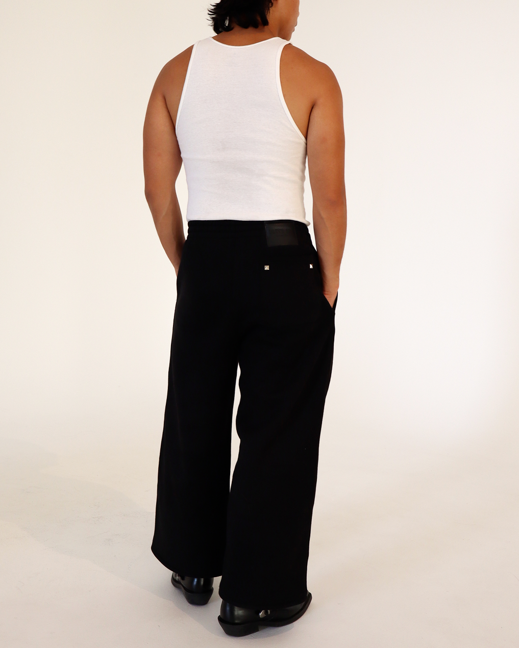 "SHOWTIME" sweatpants